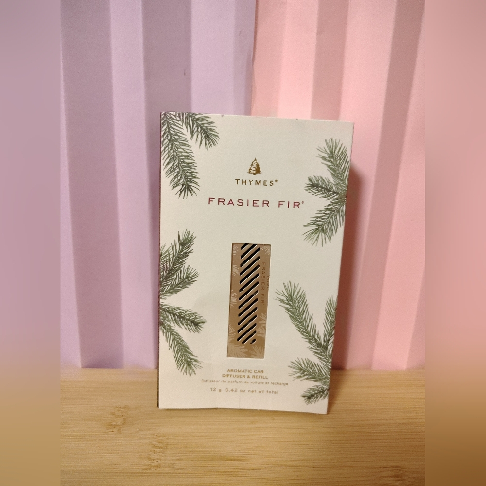 Thymes Car Diffuser Kit - Vent Clip Air Freshener + 4 Frasier Fir Diffuser Reeds - Picture 3 of 5